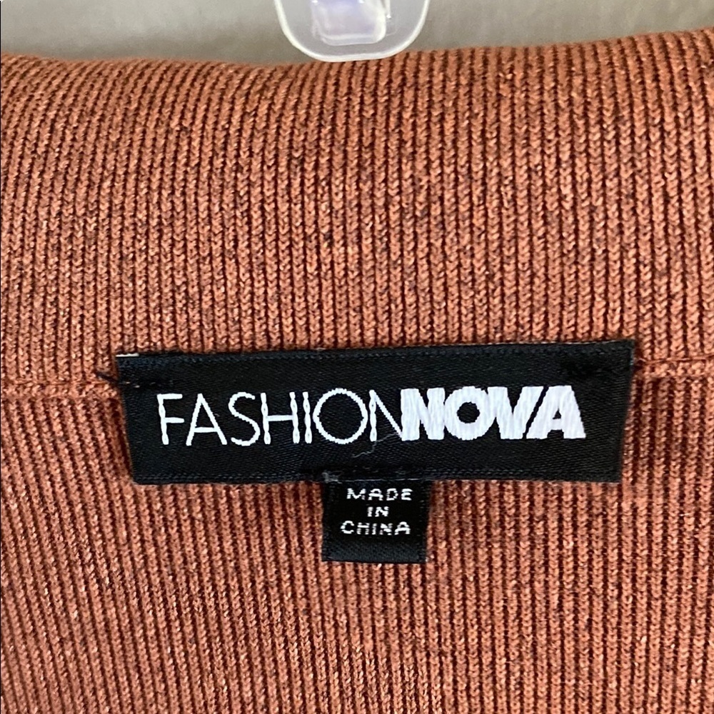 Fashion Nova Copper Long Sleeve Top - Picture 9 of 15